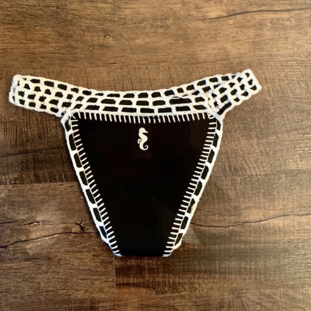 Bikini bottom